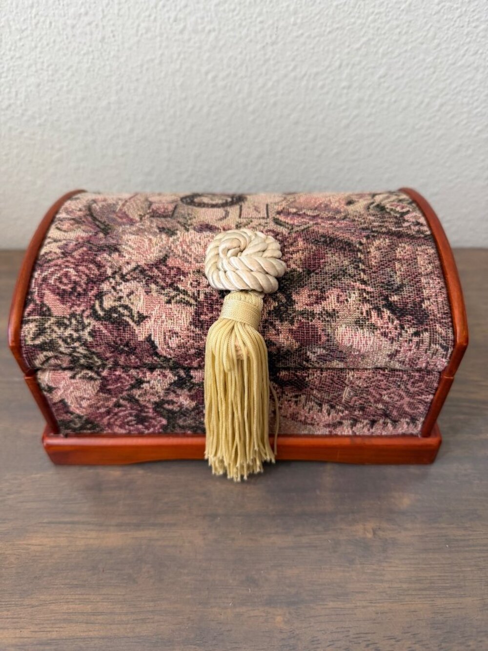 Vintage Romance Swiss Musical Jewelry Box Victorian Tapestry Wood Plays Amazing